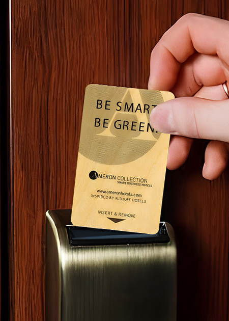 Hotel Wood card